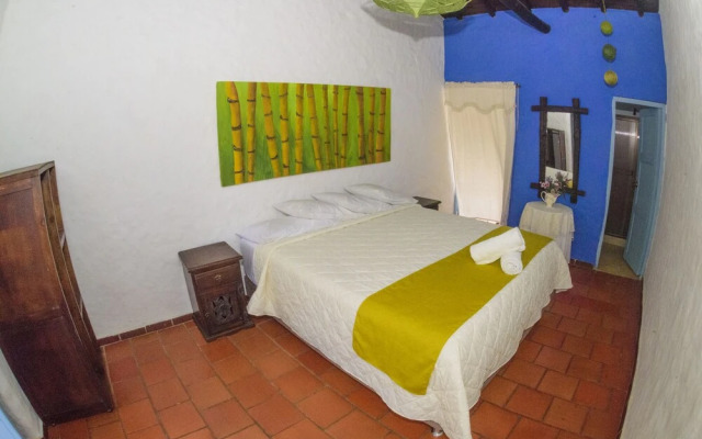 Hotel Campestre Santuario