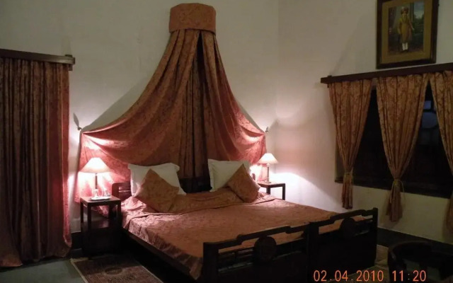 Bhanwar Vilas Palace