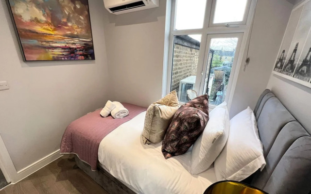Stanhope Road Apartments