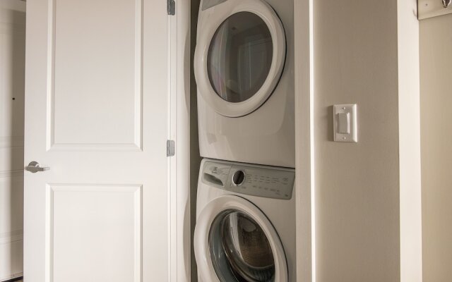 Chic Apartments by Frontdesk