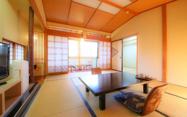 Mine Ryokan