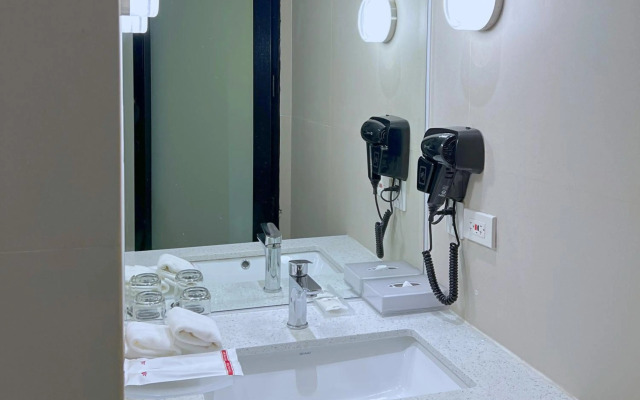 City Garden Hotel Makati