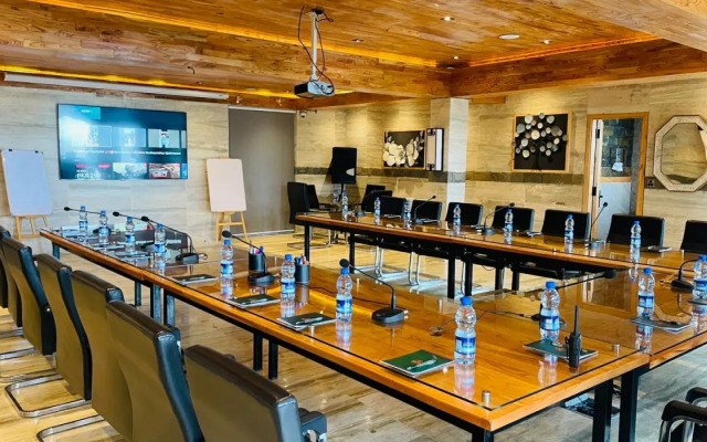 Alpine Hotel  Nathiagali