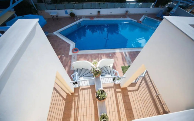 Nirrides Apts Sutdios