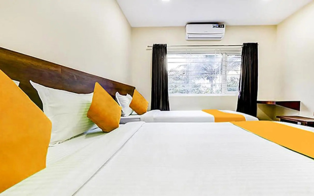 Rove Inn & Suites by FabHotel