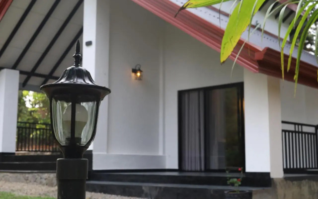 Nildiya Falls Hotel