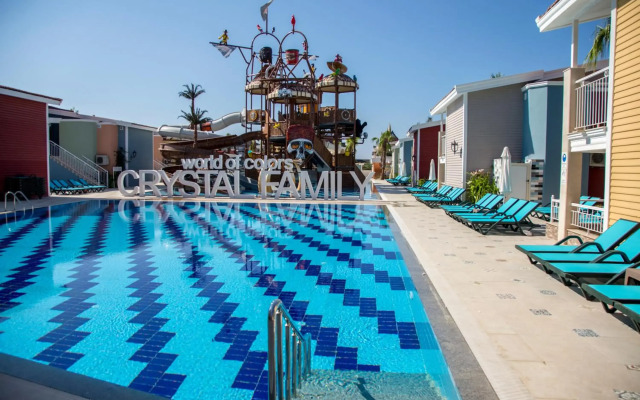 Crystal Club World of Colours - All inclusive
