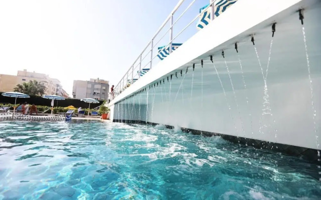 Perandor Beach Hotel