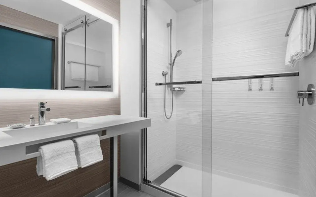 AC Hotel by Marriott Miami Brickell