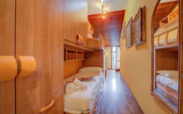 Cosy Loft 500m From Sea