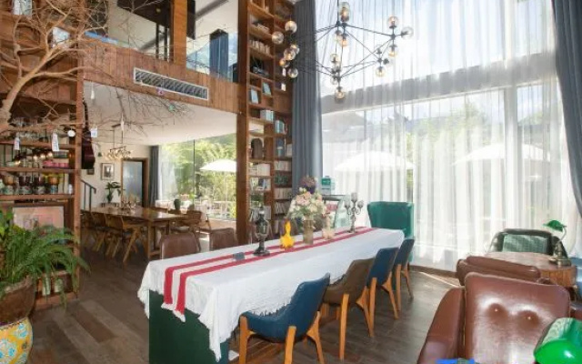 Mosu · Hongcun Xiangju | Mountain & Stream Rustic-Luxury Garden Stay (Three Trees Scenic Area) – Restaurant – Huangshan