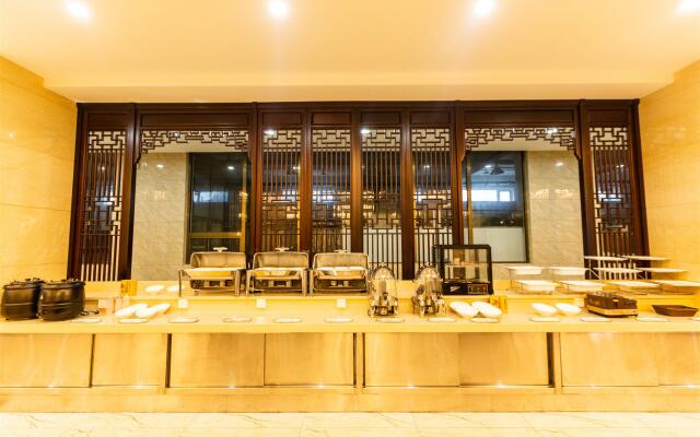 Starway Hotel Xinyang Beili Jiaoqiao