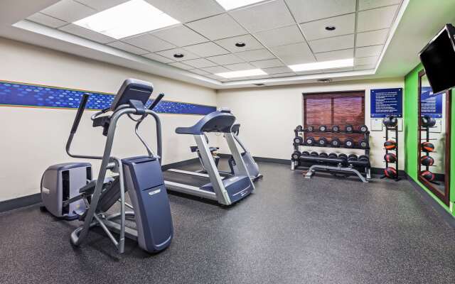Hampton Inn & Suites Tulsa-Woodland Hills 71st-Memorial