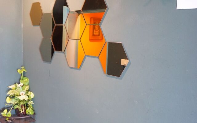 Room 9 Hometel