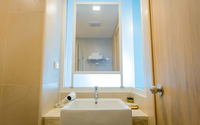 B2 Nakhon Sawan Premier Hotel