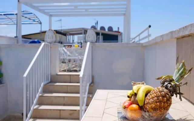 Seafront Luxury Belvedere With Panoramic Terrace