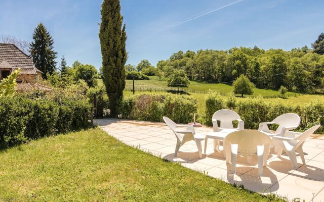 Spacious Holiday Home in Altillac with Private Pool