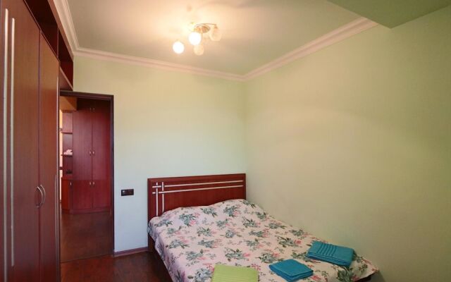 Amiryan street apartment