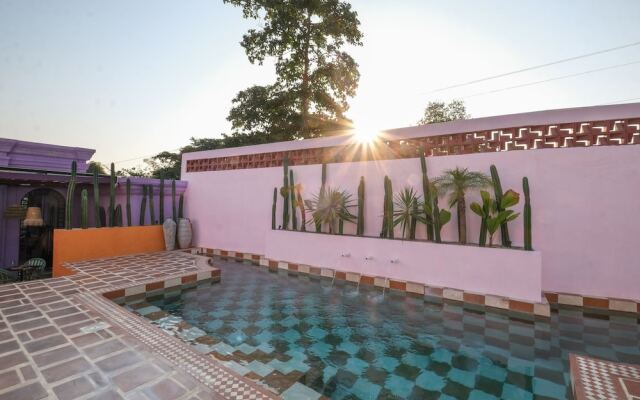 El Barrio Boutique Hotel & Bar