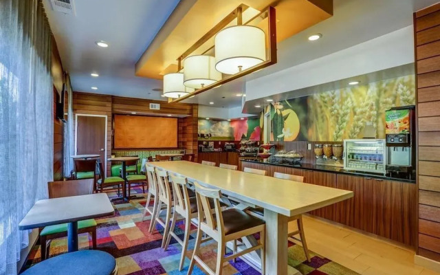 Fairfield Inn & Suites By Marriott Memphis