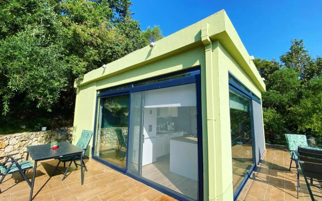 Private Sea view house Belonika