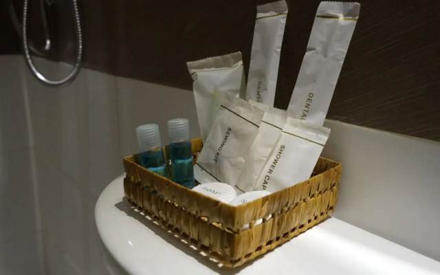 Southpole Central Hotel