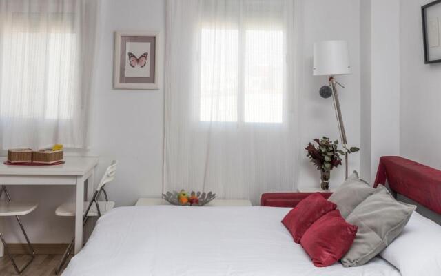 R&M Alojamientos C/Sierpes 46