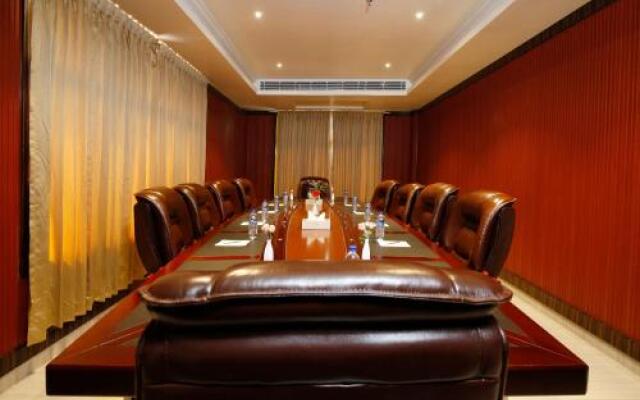 Hotel Park Residency