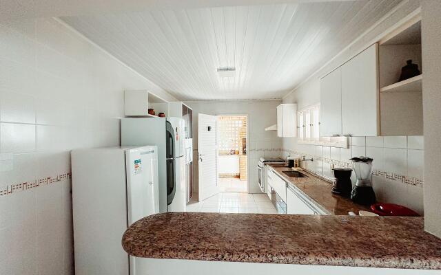 Casa de Praia em Condom. Fechado a 400m da PRAIA