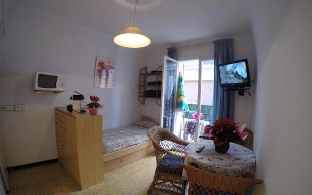 Apartamentos Montserrat