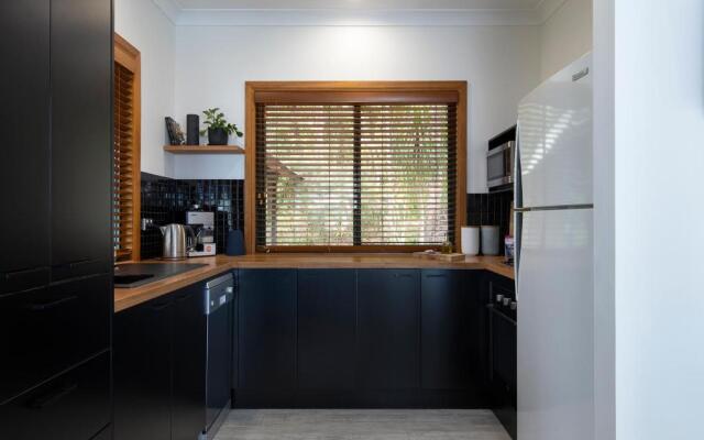 Eumarella Shores Noosa Lake Retreat