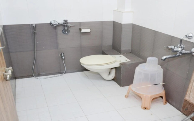 Hotel Saptaruchi
