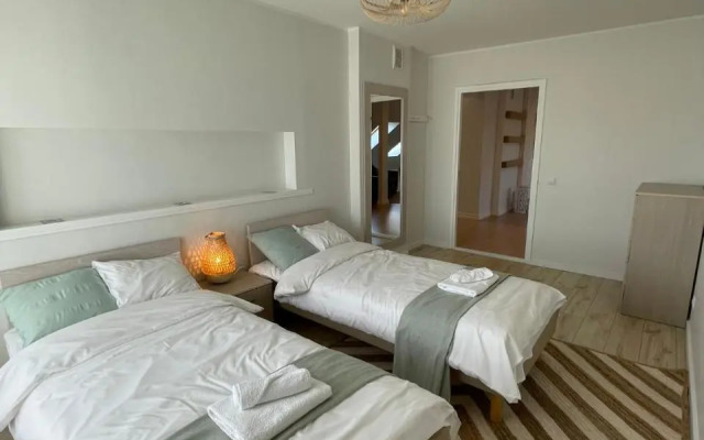 Raunex Apartment