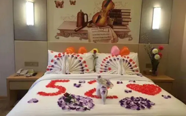 Vienna International Hotel (Changsha Songyahu Xingsha Subway Station)