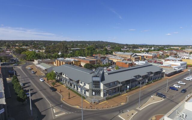 Centrepoint Apartments