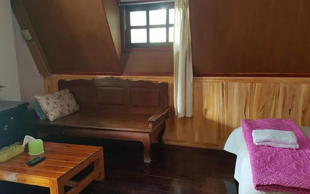 Jorakae Sampan Resort