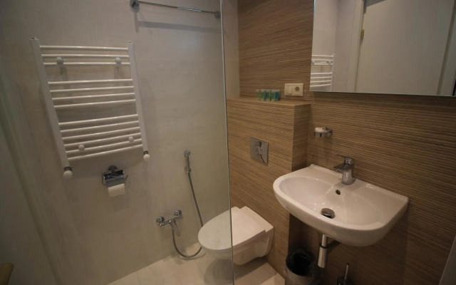 Super Luxury Apartments
