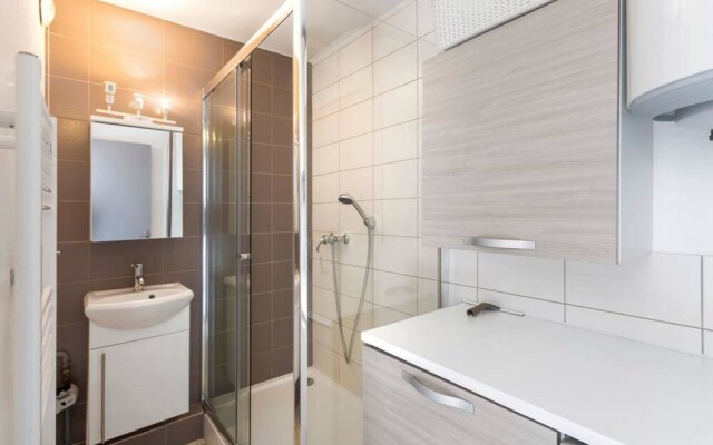 Apartment With one Bedroom in Saint-nazaire, With Wonderful sea View,