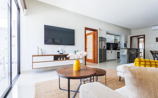 2BR Oasis in Eden Tropical - BBQ Pool Near Beach