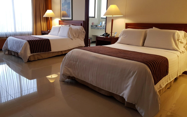 Torre De Cali Plaza Hotel