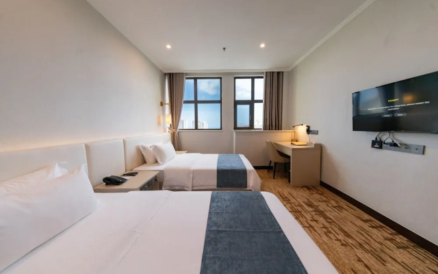 Legend Hotel and Resort