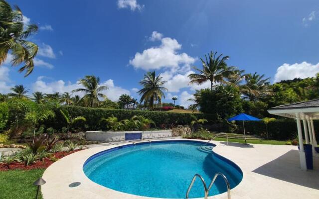 Coconut Grove 8 Luxury Villa by Island Villas