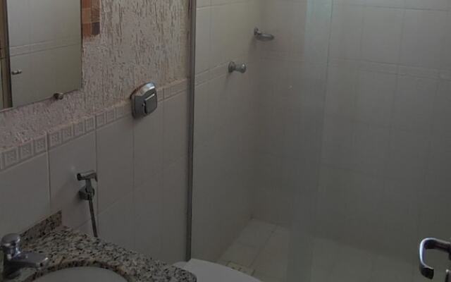 Náutico Flat Caldas Novas, com 1 dia de acesso ao Náutico Praia Clube - Hotférias