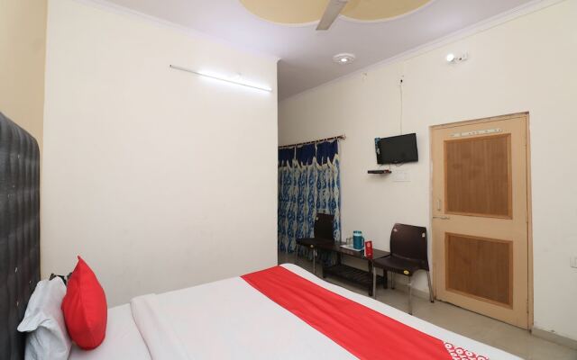 OYO 26730 Grandstay