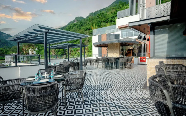 Crestorio Resort & Spa Dehradun