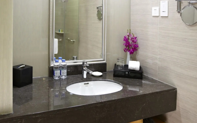 Ramada Plaza by Wyndham Shanghai Pudong Airport