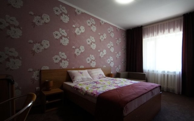 Komnaty Na Ulyanovskoy 42 Guest House