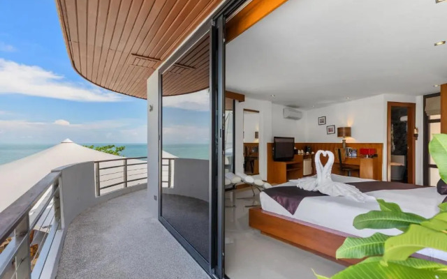 The Dinky Rock, Lounge Beach Club & Spa Hotel
