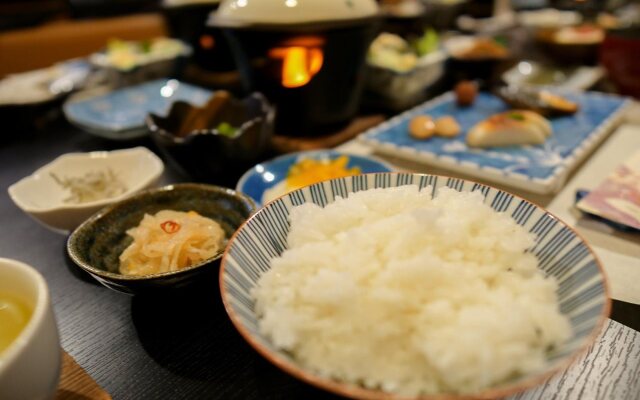 Yunohira-Onsen Shukusai Gyouunsou