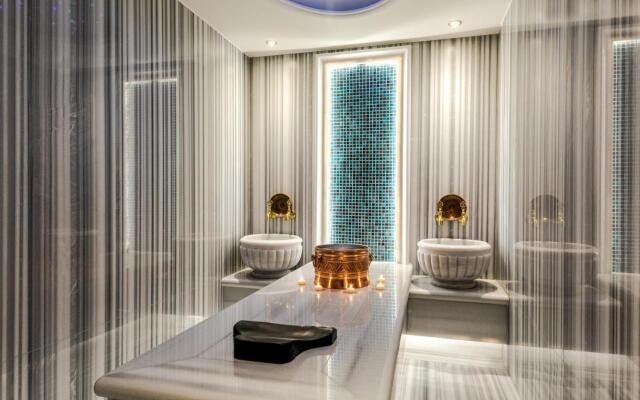 Beethoven Senfoni Hotel
